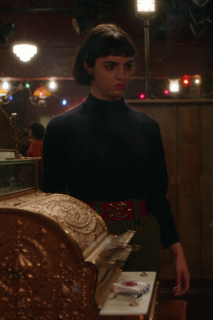 Waitress